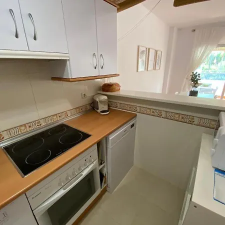 Magnífico Apartamento Con Piscina En Apartamento