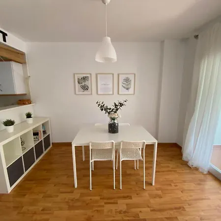 Magnífico Apartamento Con Piscina En Benalmádena