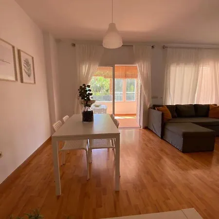 Magnífico Apartamento Con Piscina En Apartamento *