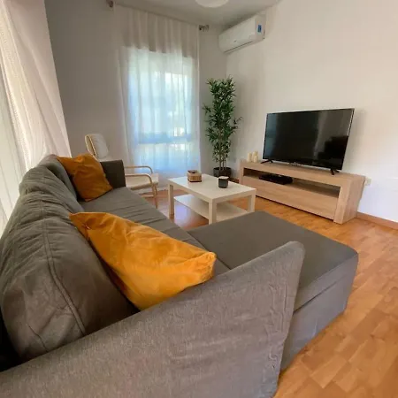 Magnífico Apartamento Con Piscina En Apartamento *